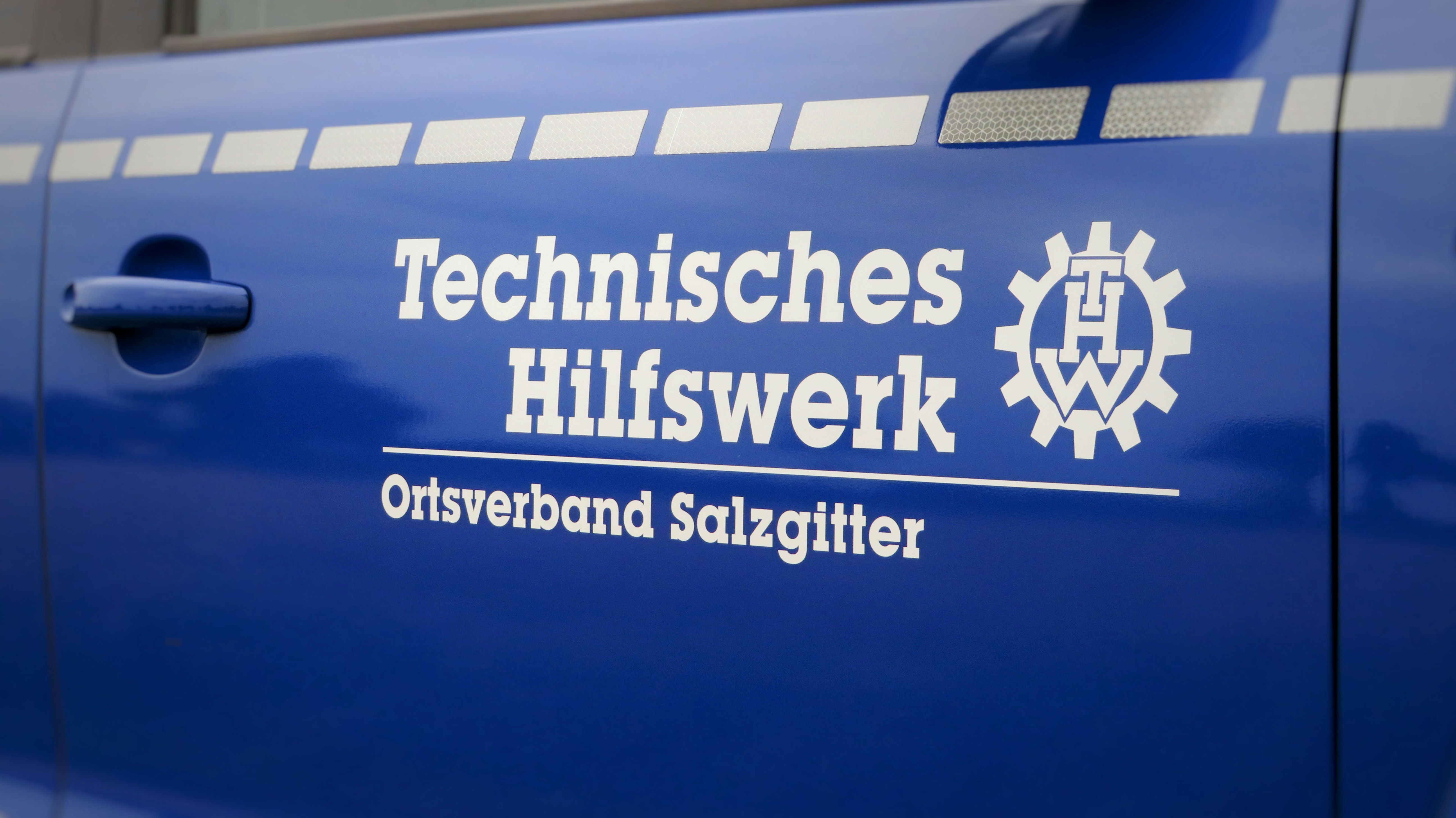 Einsatzfahrzeug des Technischen Hilfswerks